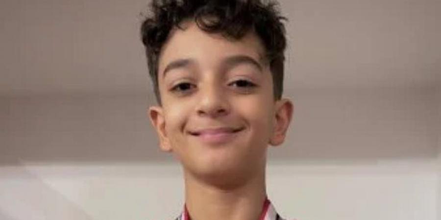 آدم محمود مجدى يتوج بالميدالية الذهبية فى بطولة الجمهورية للجمباز الفنى