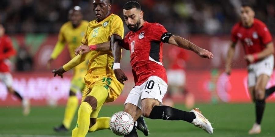 "فهمت
      حاجة؟!"..
      محمد
      صلاح
      يبعث
      برسالة
      شديدة
      اللهجة
      إلى
      سلوت
      من
      المغرب