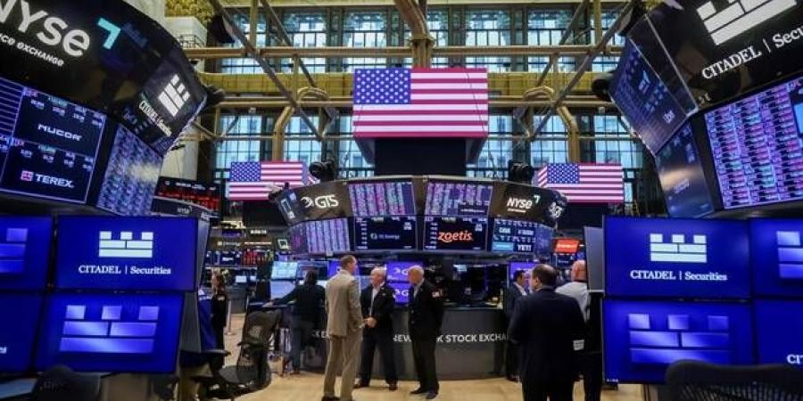 "ستاندرد آند بورز" يبلغ مستوى قياسيًا جديدًا بمكاسب أسبوعية قوية