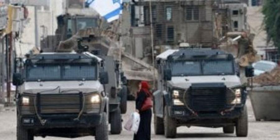 قوات الاحتلال تعتقل 3 متضامنين أجانب و6 فلسطنيين من قرية المغير