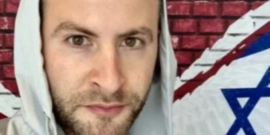 من خشبة المسرح للتحقيق.. كندا تحتجز كوميديا إسرائيليا بتهم جرائم حرب فى غزة