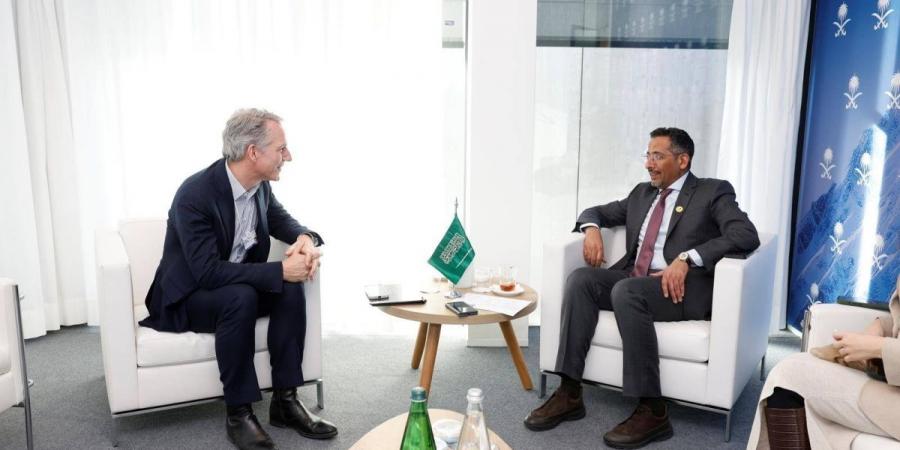 الخريف يبحث الفرص المشتركة في التصنيع المتقدم مع شركات عالمية