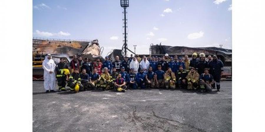 رئيس الوزراء تفقد مطار الكويت: كل الشكر والتقدير للكوادر الوطنية والطواقم المشاركة في إخماد حريق خزانات الوقود