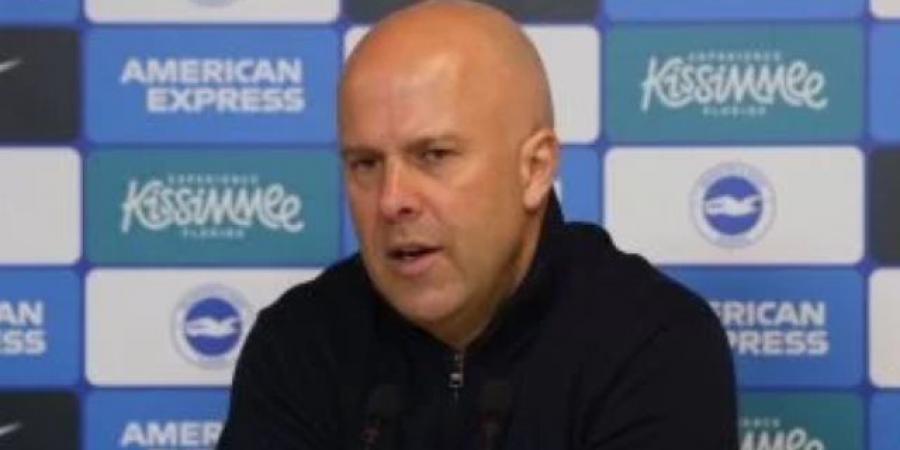 بسبب صلاح.. جماهير ليفربول تهاجم سلوت وتطالب برحيله بعد السقوط أمام سان جيرمان