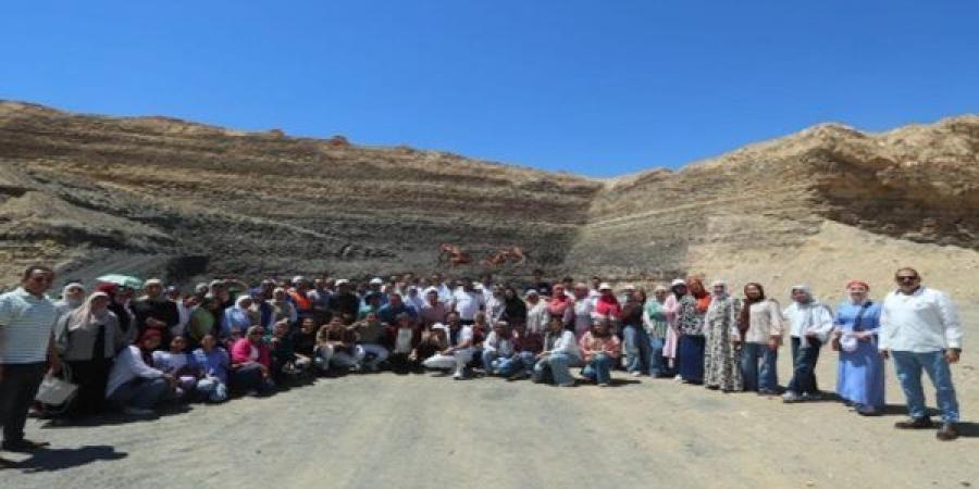 انطلاق فعاليات الملتقى الثاني للمحافظات الحدودية لأعضاء برلمان الطلائع والشباب بالوادي الجديد