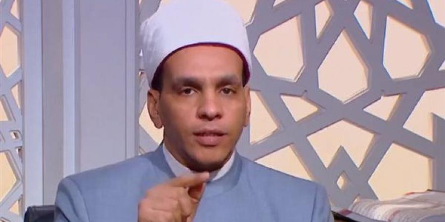 كيف وجّه الإسلام للتعامل مع الأرامل؟ أمين الفتوى يوضح (فيديو)
