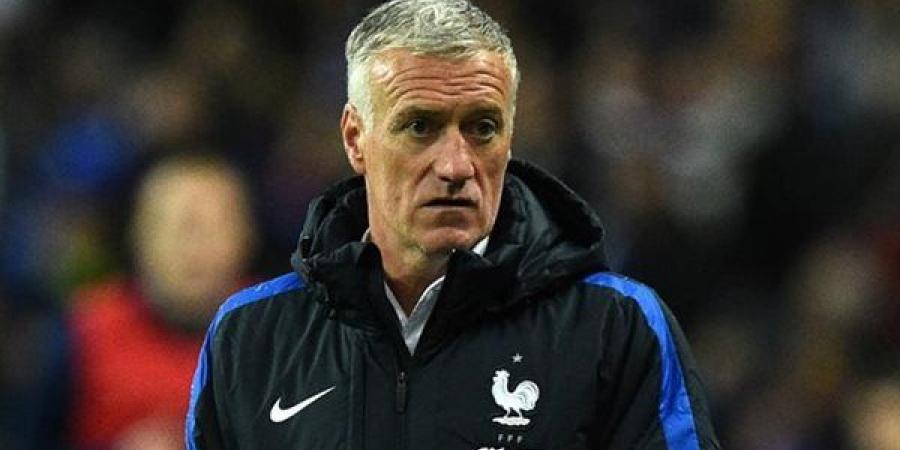 ديشامب يغادر معسكر منتخب فرنسا بسبب وفاة زوجته