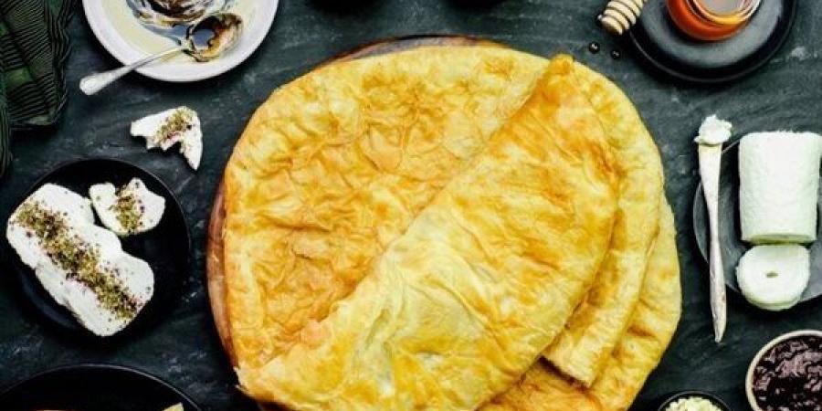 طريقة عمل الفطير المشلتت بالطعم الفلاحي الأصيل