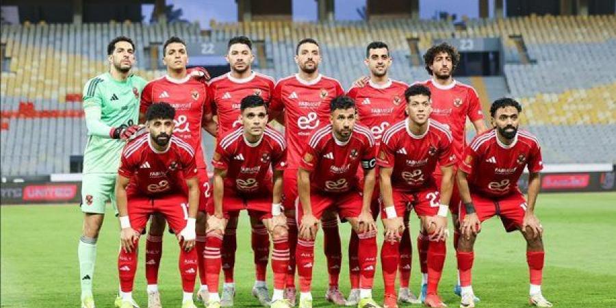 الأهلي يواجه برشلونة في كأس جوان جامبر على ملعب كامب نو