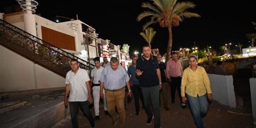 محافظ جنوب سيناء يتفقد خليج نعمة بعد انتهاء مهلة تقنين الأوضاع