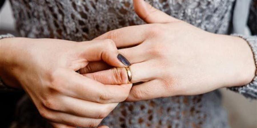 كم المدة التي يجوز فيها للرجل رد طليقته؟ الإفتاء توضح 3 حالات