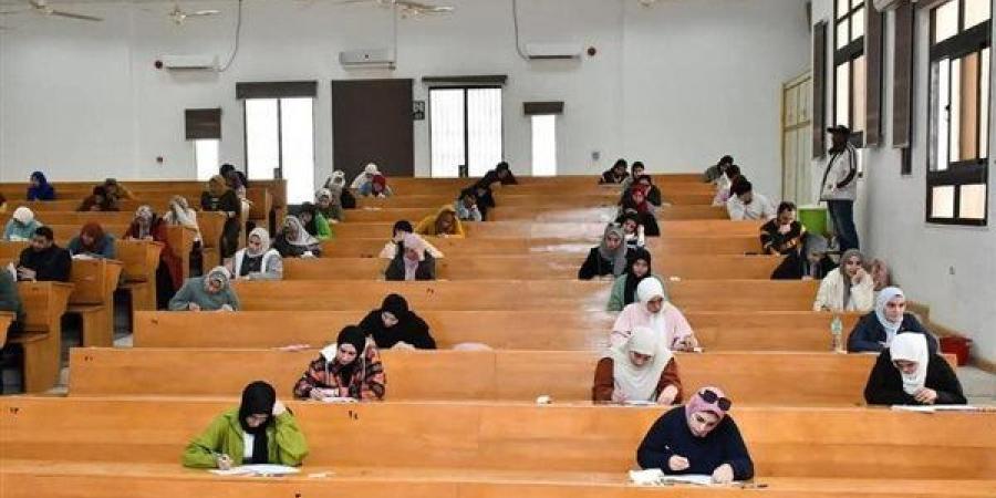 شروط وقواعد اختبارات الدبلومات والمعاهد للالتحاق بالجامعات 2026