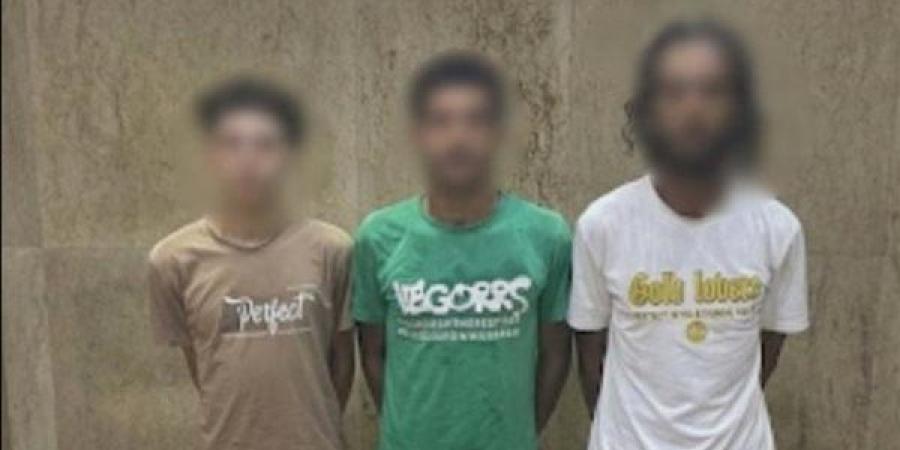 فيديو يفضح نشاطهم الإجرامي، سقوط 3 تجار مخدرات في حلوان