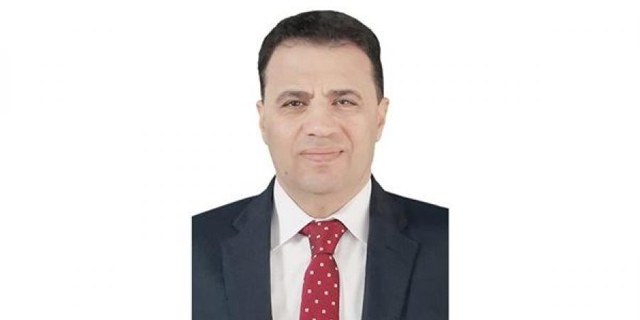 محلل سياسي: التدخل الأمريكي العسكري في مضيق هرمز مكلف ولن ينجح في حماية السفن
