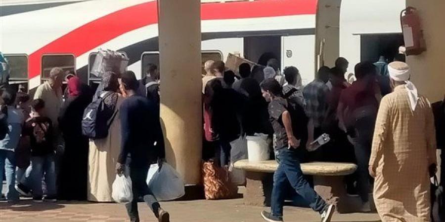اليوم الفرصة الأخيرة للاستفادة من خدمات السكك الحديدية المجانية
