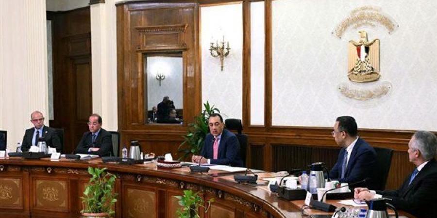 مدبولي يتابع تنفيذ تكليفات الرئيس السيسي بشأن التوسع في التحول الرقمي لحماية المال العام