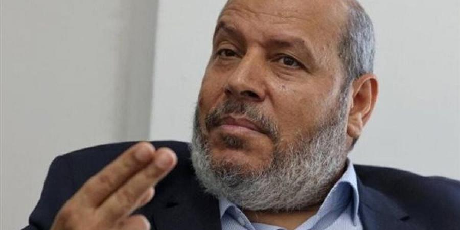 خليل الحية رئيس حماس الجديد موجها كلمة للفلسطينيين: "يا أهلي وشعبي دموعكم غالية علينا"