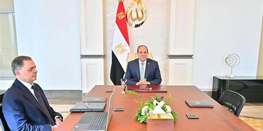 الرئيس السيسي يستقبل وزير الداخلية