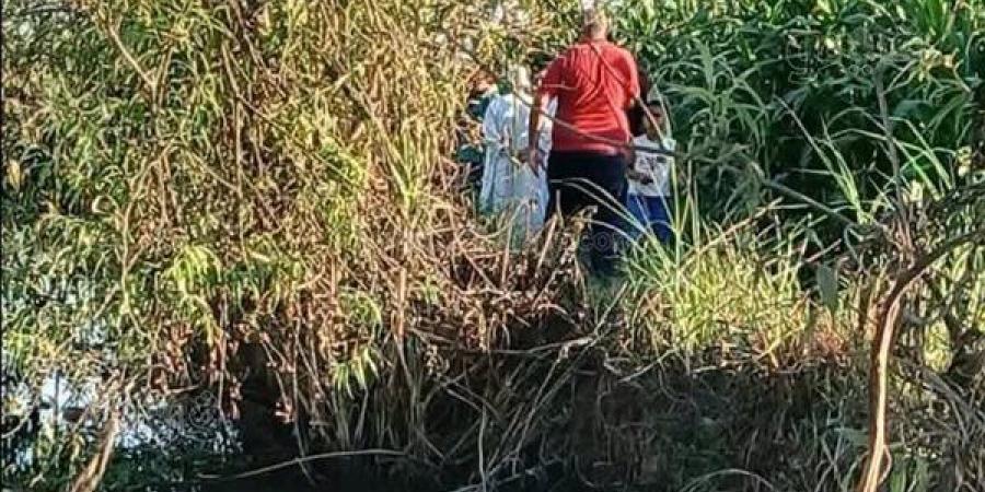 بعد 5 أشهر من البحث، العثور على جثمان "غريق محلة منوف" بترعة القاصد (صور)