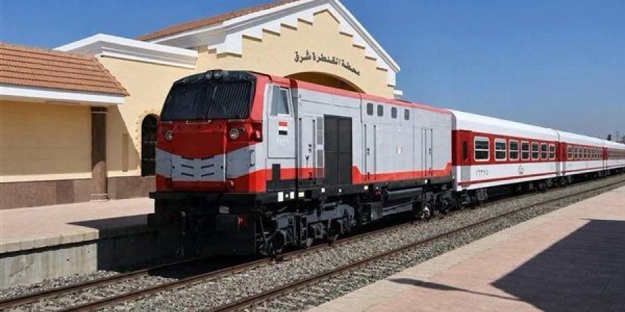 خط قلين الأعلى، تعرف على معدل التقاطر وتأخيرات قطارات السكك الحديدية اليوم
