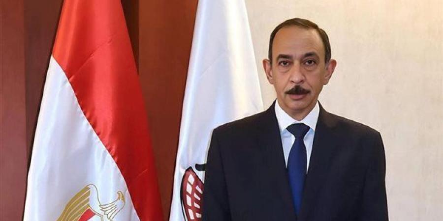 محافظ سوهاج يُحيل مدير جمعية زراعية إلى النيابة بتهمة تحصيل مبالغ مالية من المزارعين