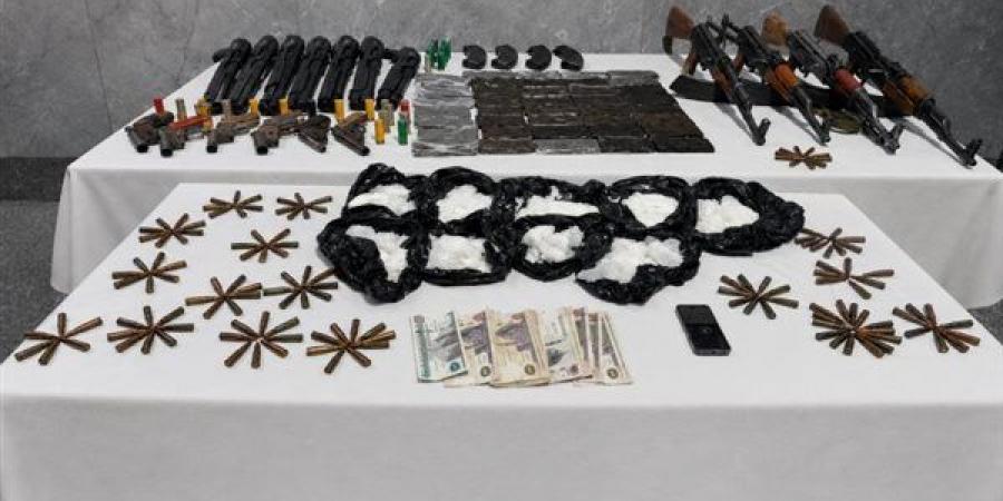 96 مليون جنيه في قبضة الأمن، مصرع 3 عناصر شديدة الخطورة في أسيوط