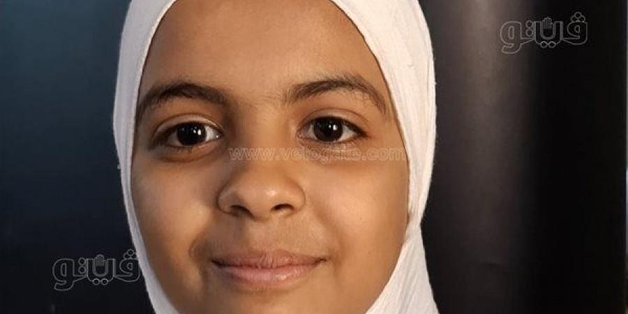 أنا من بلد الشيخ الطيب، أصغر حافظة للقرآن تشاهد دولة التلاوة بمسجد القنائي (فيديو)