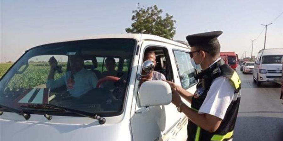 ضبط 112 ألف مخالفة مرورية و7 أطنان دقيق وقضايا عملة خلال 24 ساعة