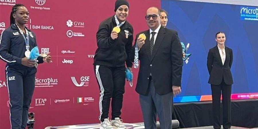 في حضور إدريس، سارة سمير تُشعل تارانتو بذهبيتين وتُقرّب مصر من حلم لوس أنجلوس