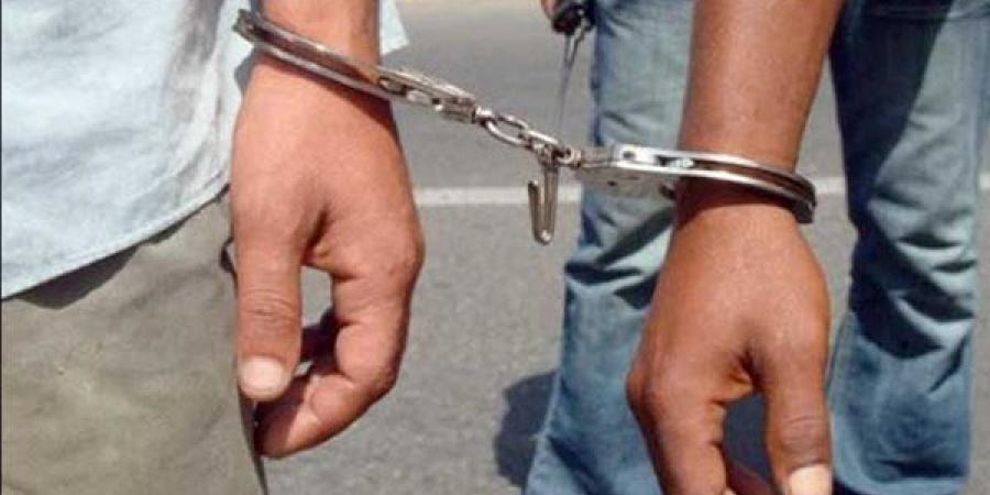 أخبار الحوادث اليوم: ضبط شخصين متهمين بالنصب على راغبي الالتحاق بمعاهد معاوني الأمن.. العناية الإلهية تعيد الدكتورة فيبي للحياة من تحت الأنقاض في المنيا.. مفاجأة في قضية رشوة مدير تسويق حي العمرانية