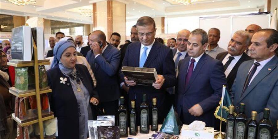 وزير الزراعة يفتتح مؤتمر مصر الدولي للدواجن، ارتفاع الإنتاج المحلي لـ 1.6 مليار طائر (صور)