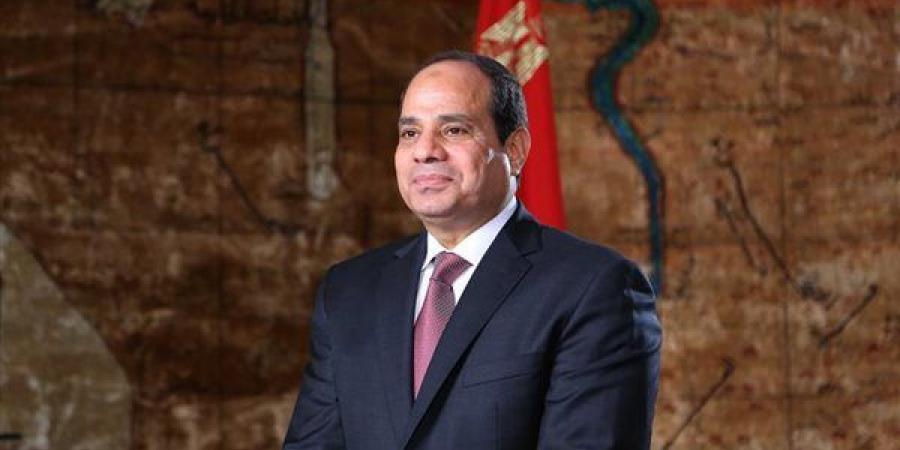 السيسي يوجه بتطوير استراتيجيات وبرامج متقدمة لتأهيل وتدريب الكوادر العاملة بالمدارس المصرية