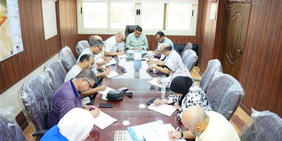 الانتهاء من تسعير 100 طلب لتقنين أراضي الدولة في مطروح