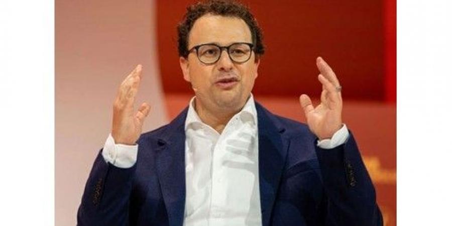هل يستطيع الذكاء الاصطناعي إسقاط الإنترنت فعلاً؟ الخبراء منقسمون