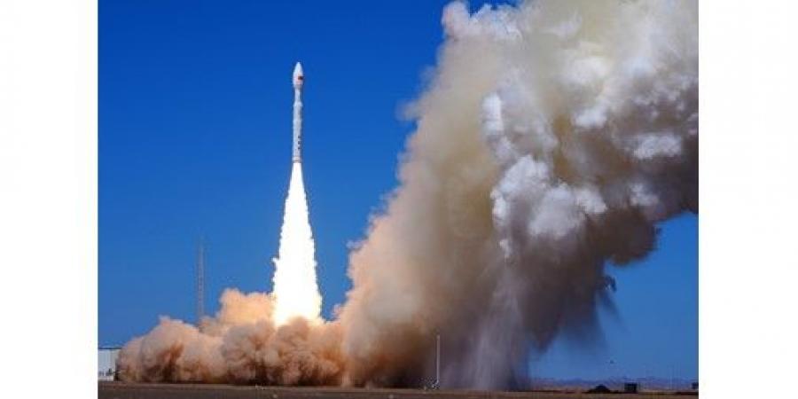 بدلة فضاء وأبحاث صحية.. الصين تعزز مساعيها للهبوط على القمر عام 2030