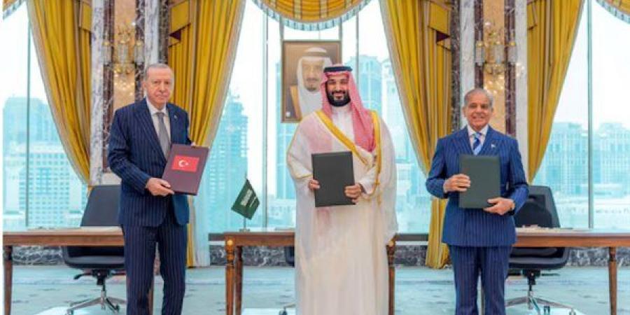 اجتماع عاجل لرؤساء أركان السعودية وتركيا وباكستان بعد هجمات الحوثيين على المملكة