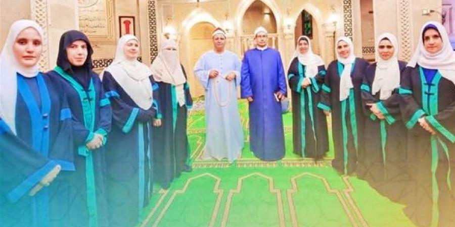 أوقاف الفيوم تنظم قافلة للواعظات للتوعية بالقضية السكانية