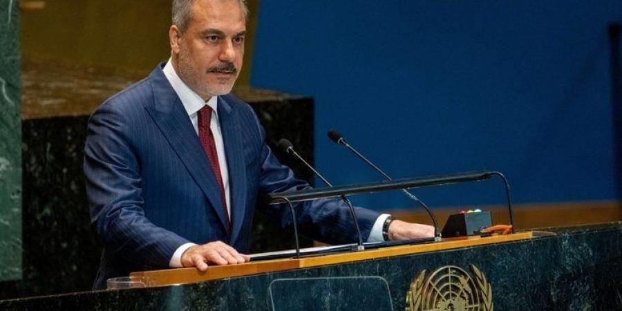 فيدان: عزلة إسرائيل تتزايد وتركيا تعمل لمنع امتداد الصراع إلى المنطقة